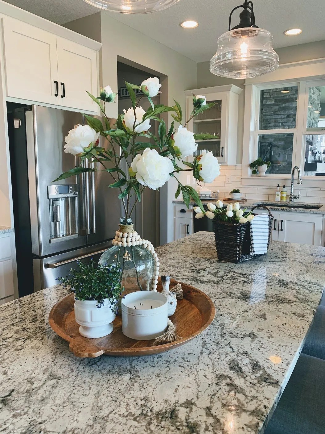 Quick Kitchen Decor Ideas for a Fresh Summer Morning Vibe - изображение 3